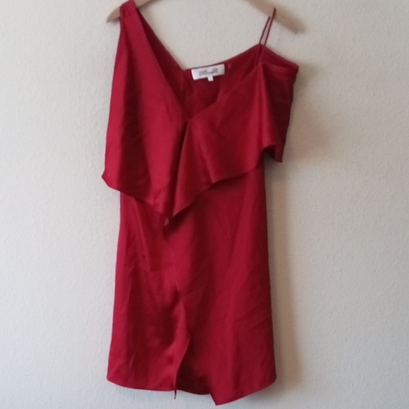 Diane Von Furstenberg Red Dress NEW Label Last Fall - Picture 2 of 6